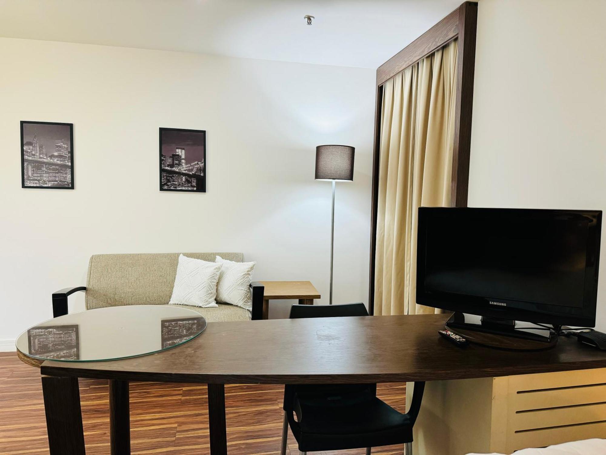 - Av Paulista - Hotel 4*