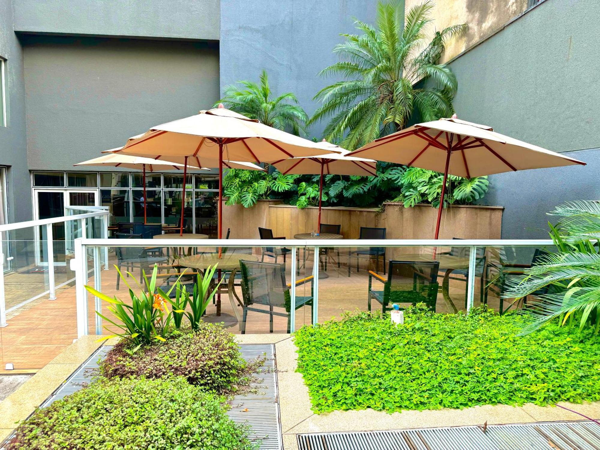 - Av Paulista - Hotel 4*